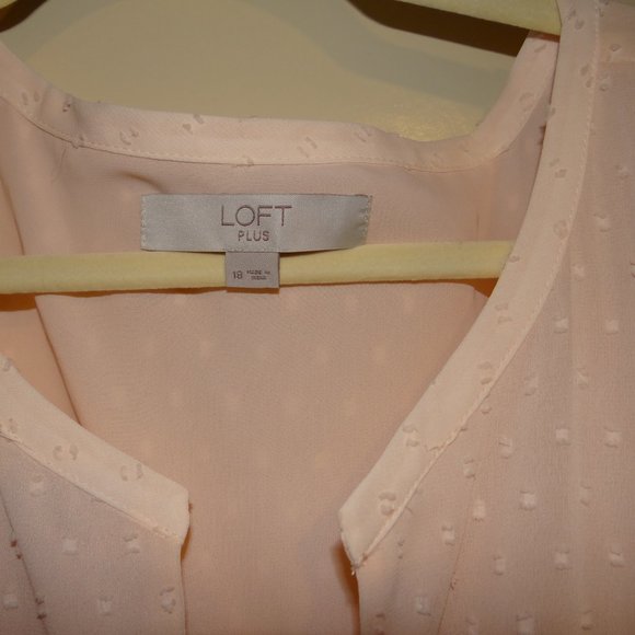Loft Plus Blush Dot Flowy Blouse - Picture 2 of 4